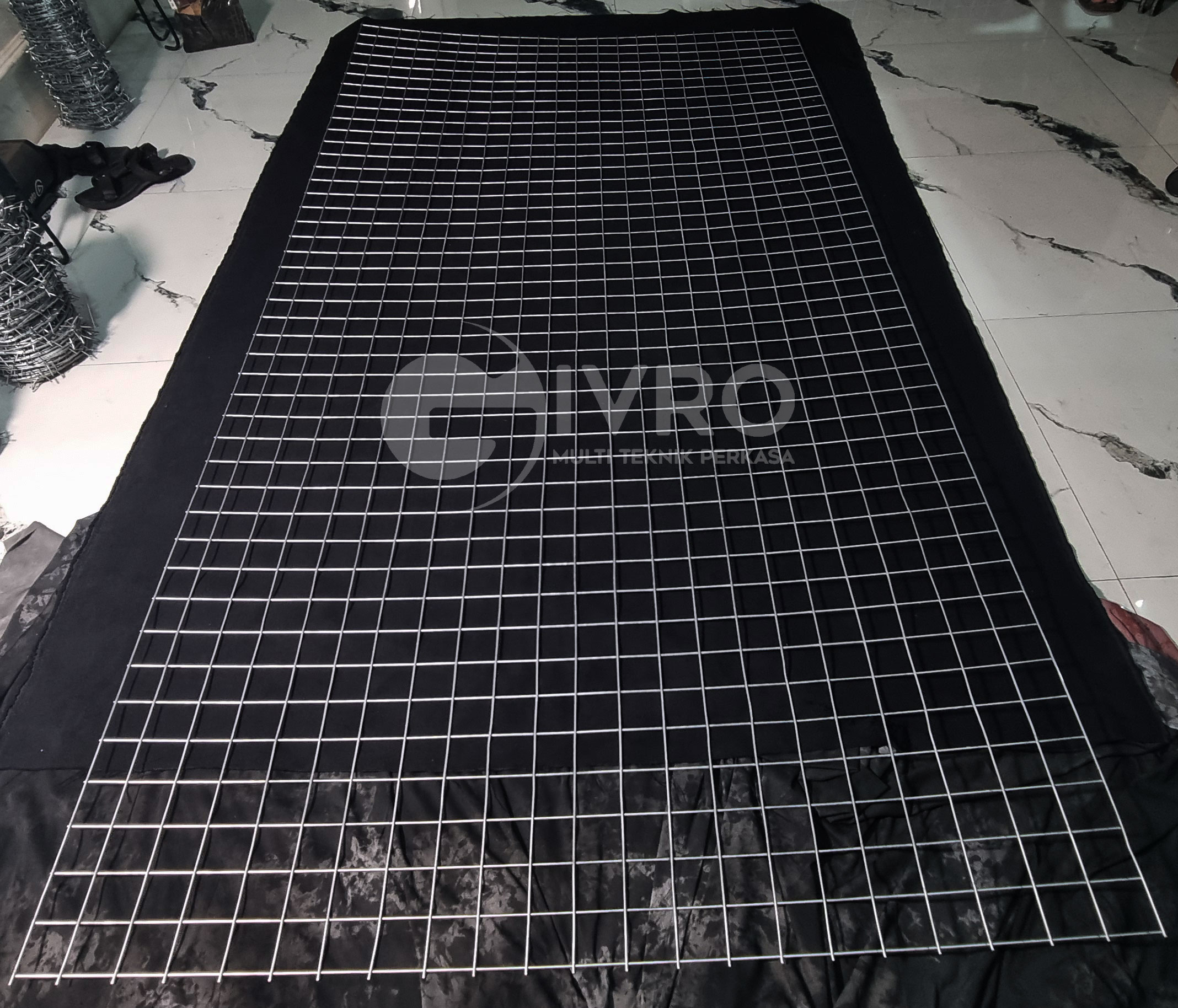 Pabrik ram mesh lembaran tebal 2.5 – 3 – 4 mili lubangan 5x5cm